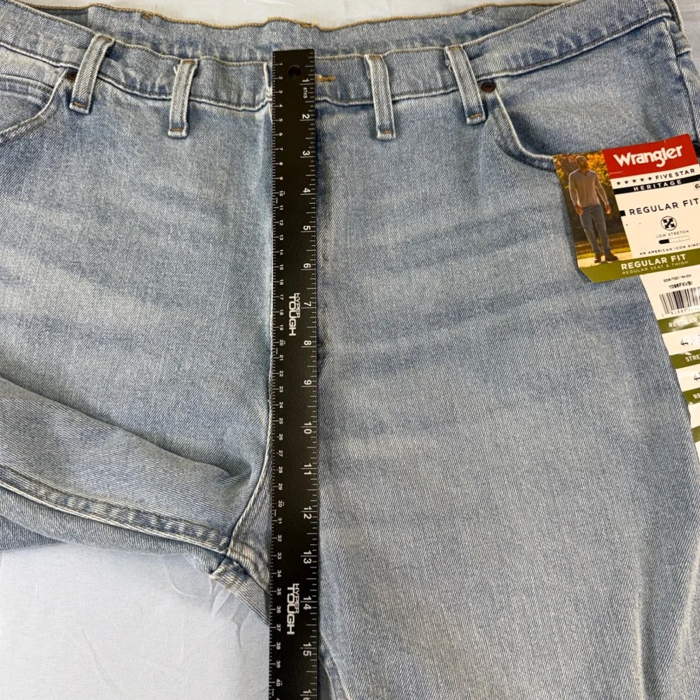 Wrangler Five Star Heritage Mens Regular Fit Jean Light Wash 44x30 1096FXVBI NWT